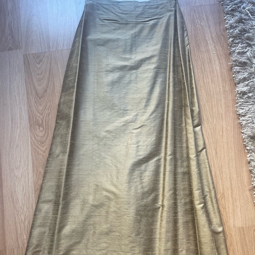 Long Raw Silk Skirt,Designed and handmade by a designer in Soho. Huminska.